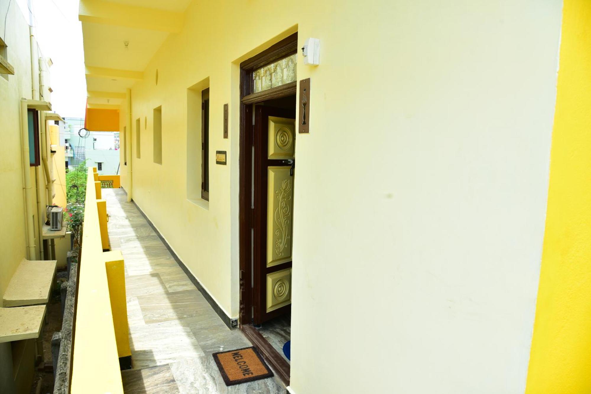 Rr Home Stay Pondicherry Exterior photo